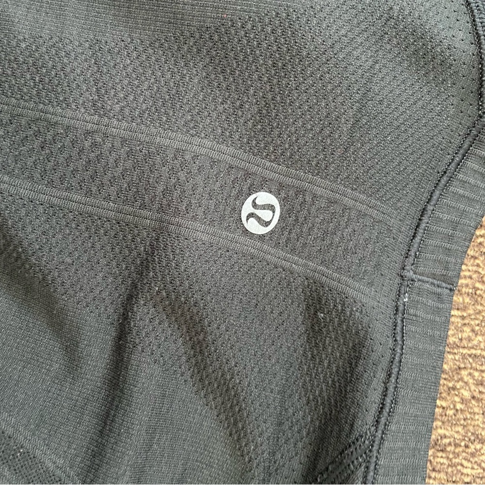 Black Lululemon long sleeve